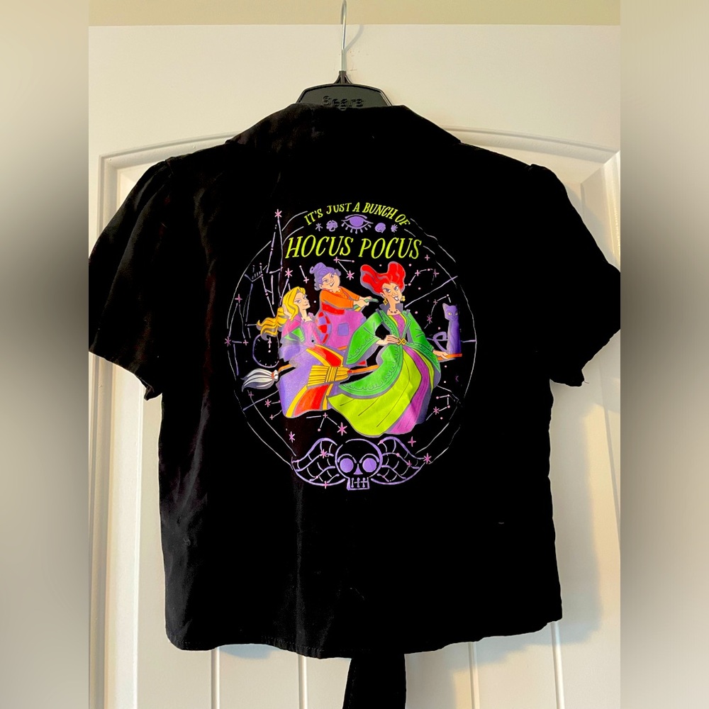 12$ ADD ON! Cropped Hocus Pocus Blouse from Hot Topic